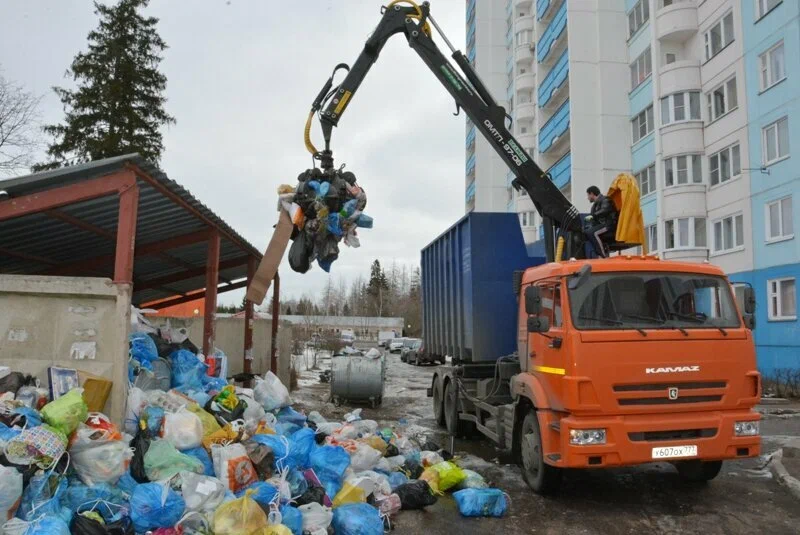 Вывоз бытового мусора в Похвистневе с погрузкой в октябре