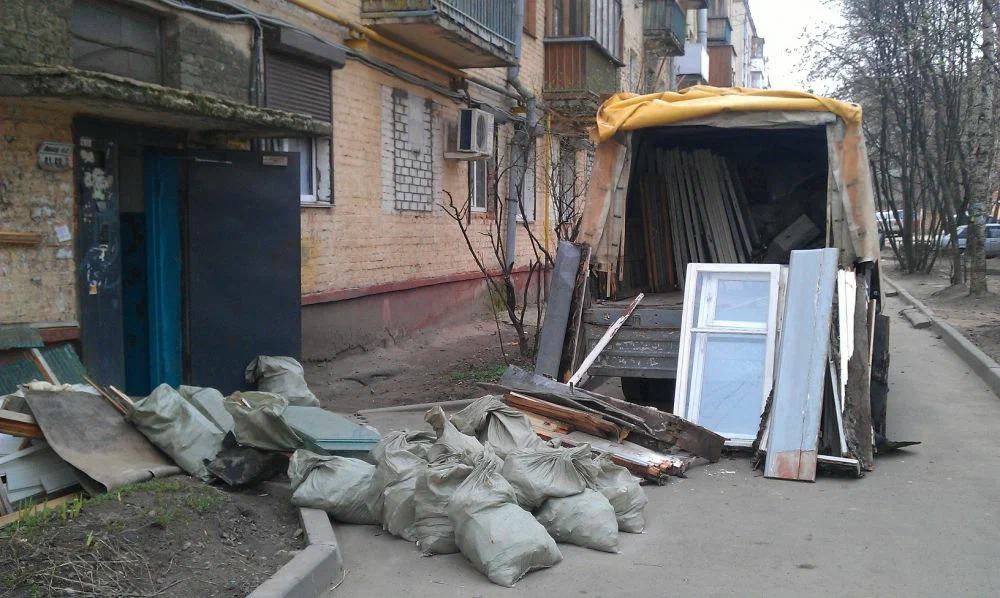 Вывоз мусора после ремонта в Похвистневе от ПроМусор — цены от 4613 руб., быстро и недорого