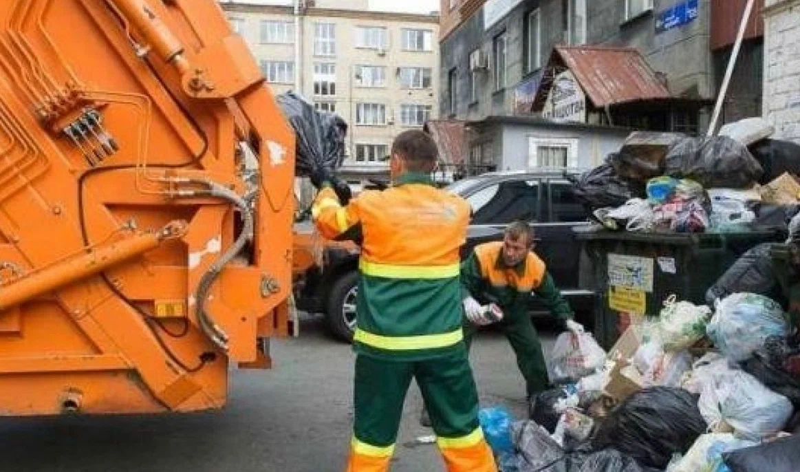 Срочный вывоз мусора в Похвистневе от ПроМусор — заказ день в день от 2922 руб., грузчики, цена