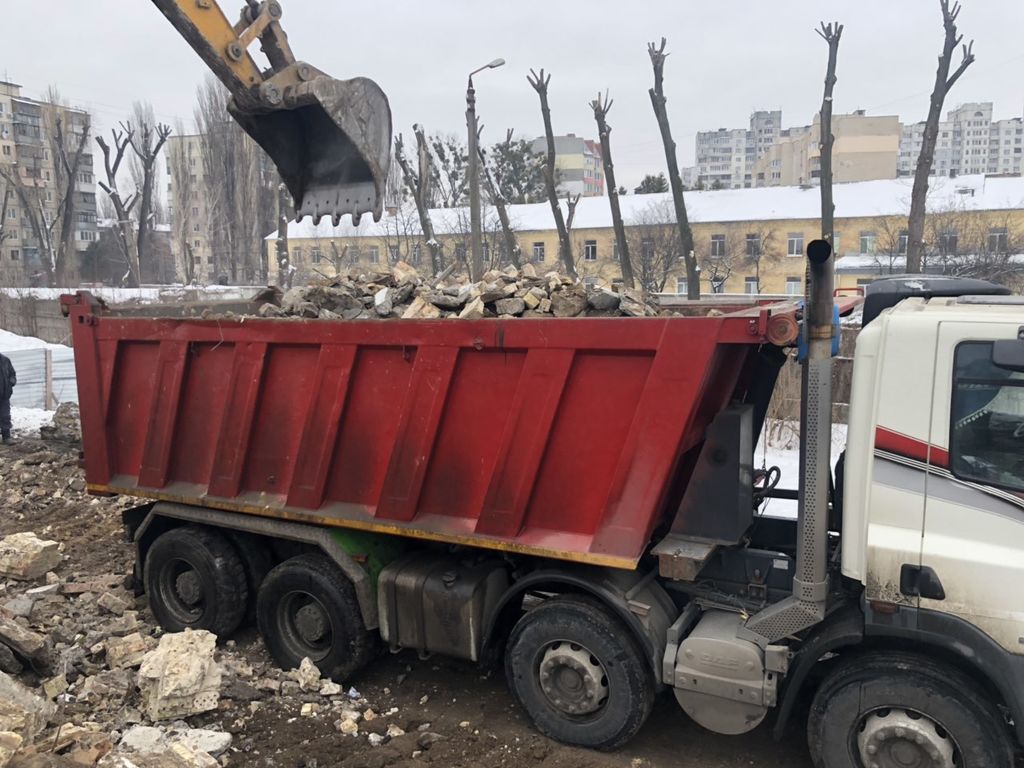 Вывоз мусора Камазом в Похвистневе в октябре